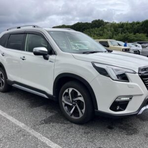 2022 Subaru Forester pearl gasoline used car Japan export