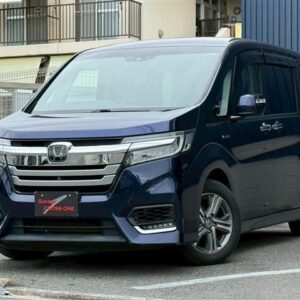 2017 Honda Stepwagon Spada blue gasoline used car Japan export