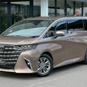 2026 Toyota Alphard gold gasoline used car Japan export