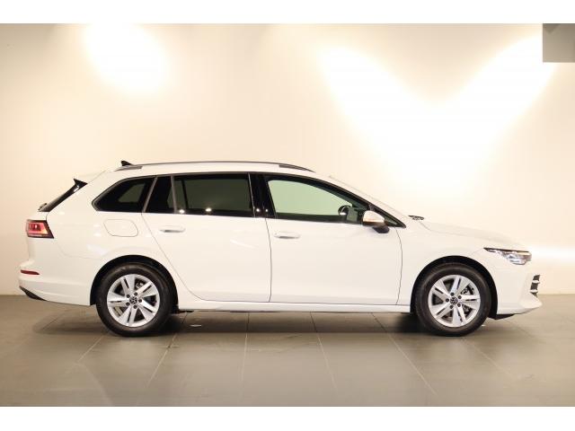 Ref:AUX-24242456 VOLKSWAGEN GOLF VARIANT 2025 4 Ref:AUX-24242456 VOLKSWAGEN GOLF VARIANT 2025 - Image 4