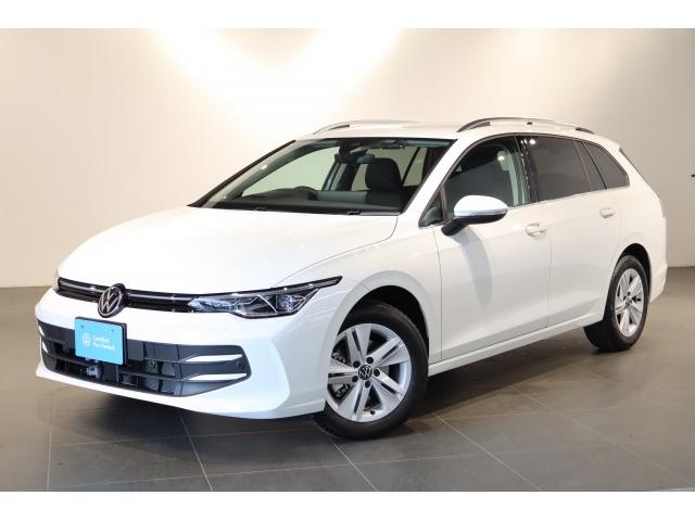 Ref:AUX-24242456 VOLKSWAGEN GOLF VARIANT 2025 1 2025 Volkswagen Golf Variant white hybrid used car Japan export
