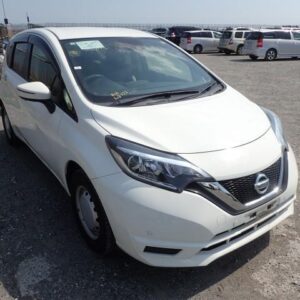 2019 Nissan Note white gasoline used car Japan export