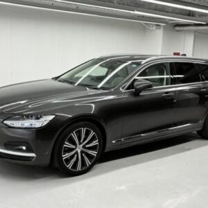2024 Volvo V90 gray hybrid used car Japan export