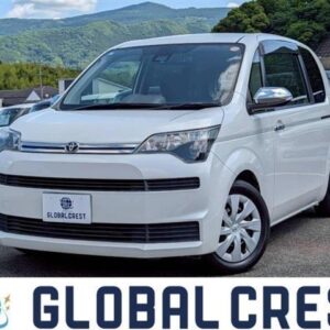 2018 Toyota Spade pearl gasoline used car Japan export