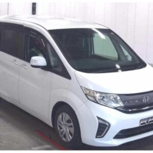 2015 Honda Stepwagon pearl gasoline used car Japan export