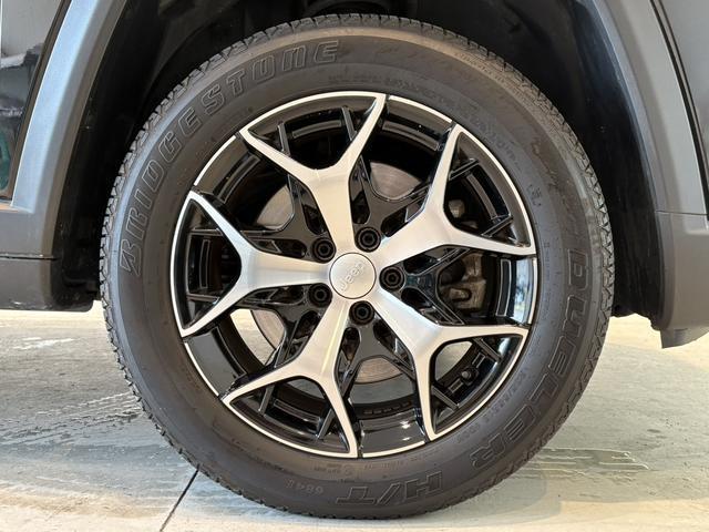 Ref:AUX-24245885 CHRYSLER JEEP JEEP COMMANDER 2025 18 Ref:AUX-24245885 CHRYSLER JEEP JEEP COMMANDER 2025 - Image 18