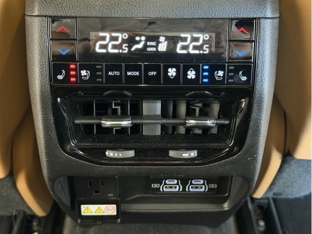 Ref:AUX-24247353 CHRYSLER JEEP JEEP GRAND CHEROKEE L 2023 17 Ref:AUX-24247353 CHRYSLER JEEP JEEP GRAND CHEROKEE L 2023 - Image 17