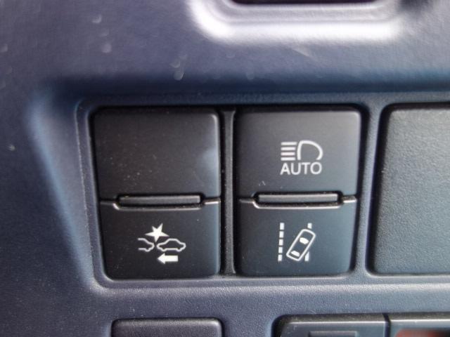 Ref:AUX-24259337 TOYOTA VOXY 2016 19 Ref:AUX-24259337 TOYOTA VOXY 2016 - Image 19