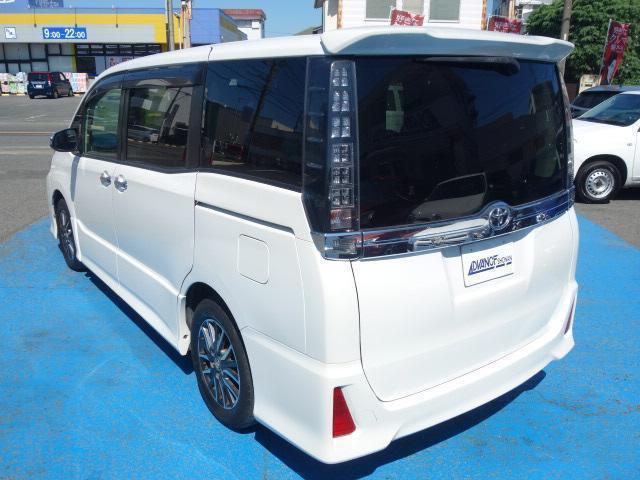 Ref:AUX-24259337 TOYOTA VOXY 2016 3 Ref:AUX-24259337 TOYOTA VOXY 2016 - Image 3