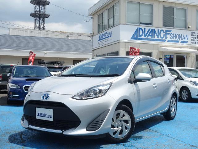 Ref:AUX-24259340 TOYOTA AQUA 2021 1 2021 Toyota Aqua silver gasoline used car Japan export