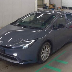 2023 Toyota Prius gray gasoline used car Japan export