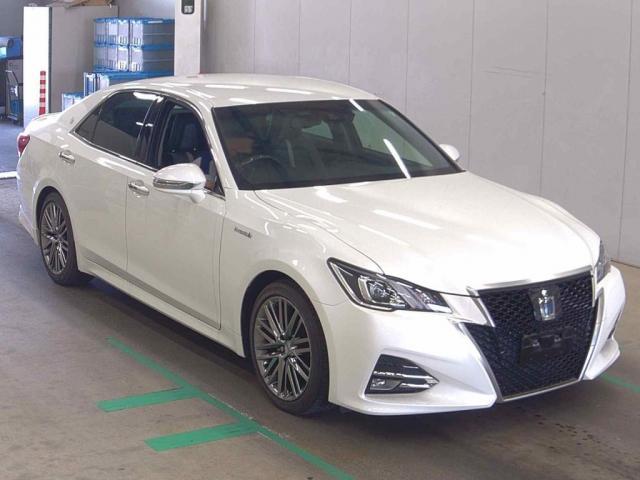 Ref:AUX-24259909 TOYOTA CROWN HYBRID 2017 1 2017 Toyota Crown Hybrid pearl gasoline used car Japan export