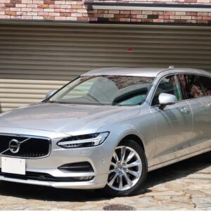 2017 Volvo V90 silver gasoline used car Japan export