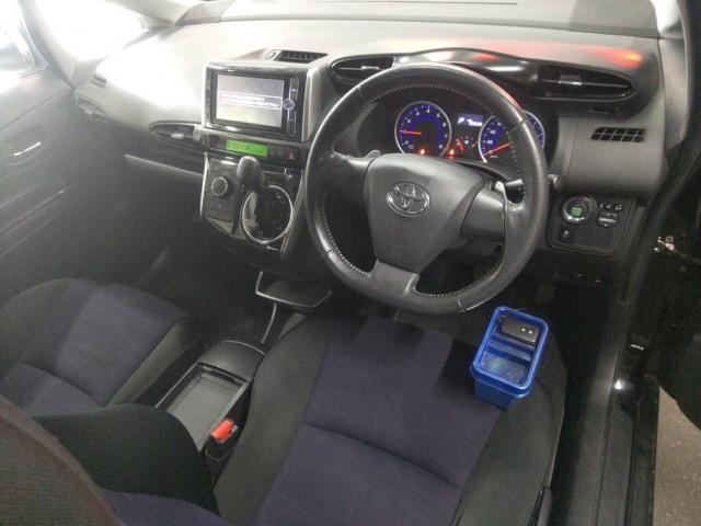 Ref:AUX-24260647 TOYOTA WISH 2013 3 Ref:AUX-24260647 TOYOTA WISH 2013 - Image 3