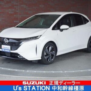 2021 Nissan Aura pearl gasoline used car Japan export