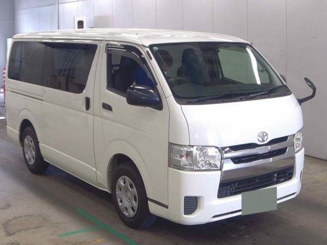 Ref:AUX-24264904 TOYOTA HIACE VAN 2017 1 2017 Toyota Hiace Van white gasoline used car Japan export