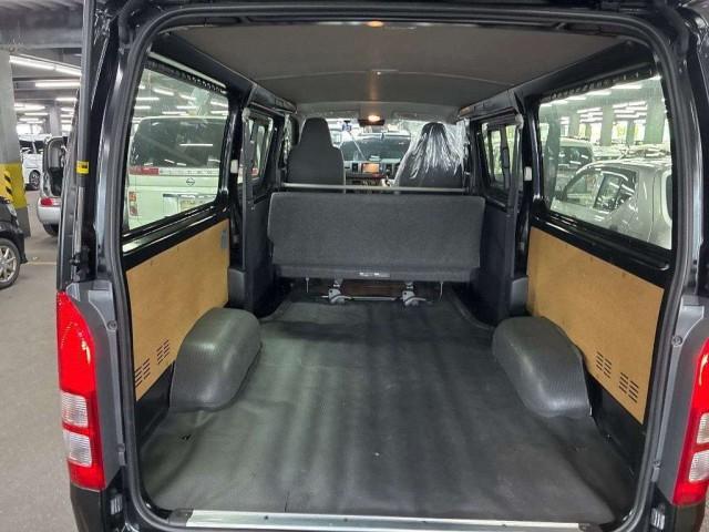Ref:AUX-24265133 TOYOTA HIACE VAN 2024 3 Ref:AUX-24265133 TOYOTA HIACE VAN 2024 - Image 3
