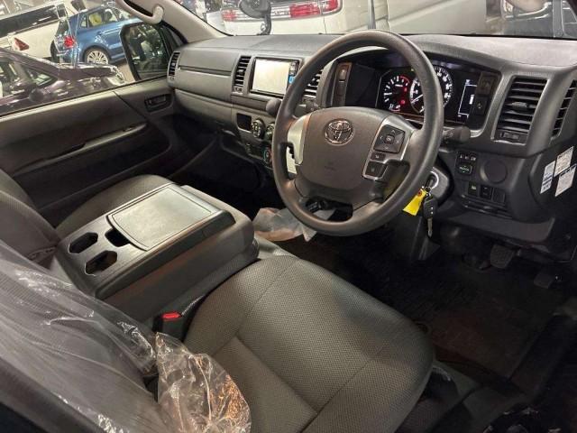 Ref:AUX-24265133 TOYOTA HIACE VAN 2024 4 Ref:AUX-24265133 TOYOTA HIACE VAN 2024 - Image 4