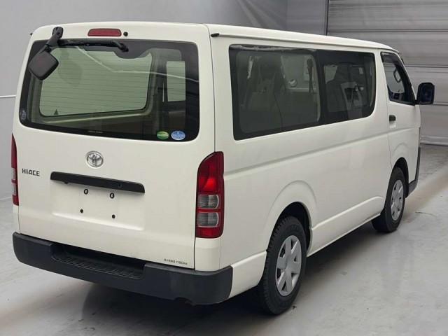 Ref:AUX-24265175 TOYOTA HIACE VAN 2021 2 Ref:AUX-24265175 TOYOTA HIACE VAN 2021 - Image 2