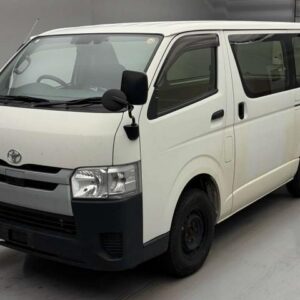 2019 Toyota Hiace Van white diesel used car Japan export