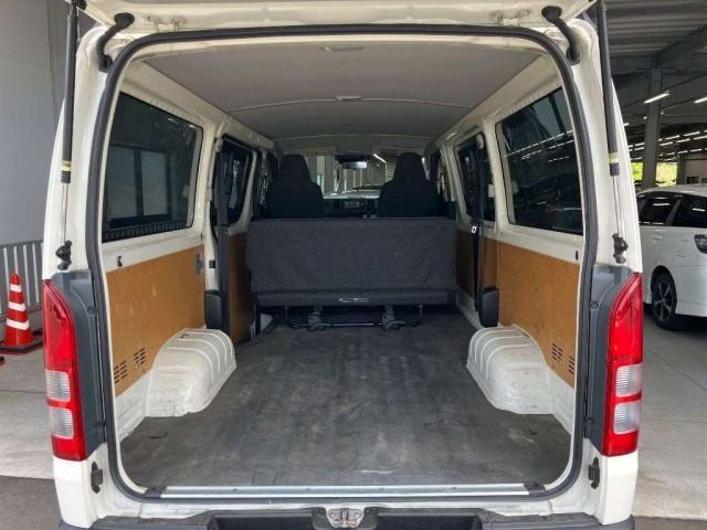 Ref:AUX-24265195 TOYOTA HIACE VAN 2023 3 Ref:AUX-24265195 TOYOTA HIACE VAN 2023 - Image 3
