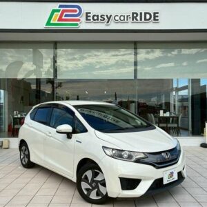 2015 Honda Fit Hybrid pearl gasoline used car Japan export