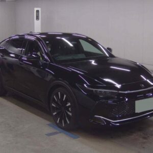 2022 Toyota Crown Crossover black gasoline used car Japan export