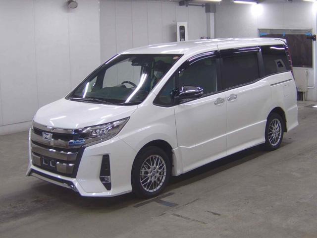 Ref:AUX-24265398 TOYOTA NOAH 2021 4 Ref:AUX-24265398 TOYOTA NOAH 2021 - Image 4
