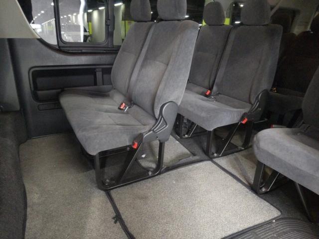 Ref:AUX-24265526 TOYOTA HIACE WAGON 2019 4 Ref:AUX-24265526 TOYOTA HIACE WAGON 2019 - Image 4