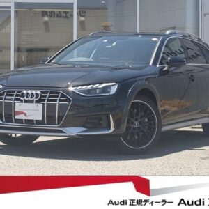 2023 Audi A4 Allroad Quattro black hybrid used car Japan export