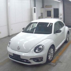 2017 Volkswagen The Beetle white gasoline used car Japan export