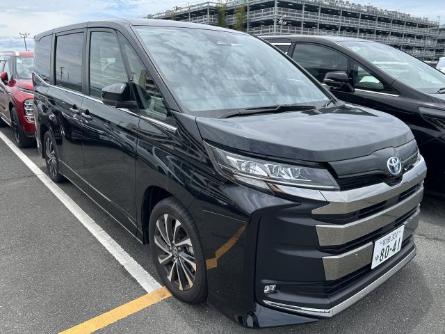 Ref:AUX-24280121 TOYOTA NOAH 2025 1 2025 Toyota Noah black hybrid used car Japan export