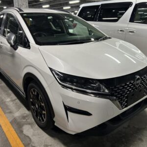 2022 Nissan Note pearl hybrid used car Japan export