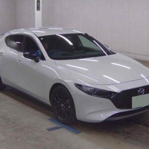 2025 Mazda Mazda3 Fastback silver diesel used car Japan export