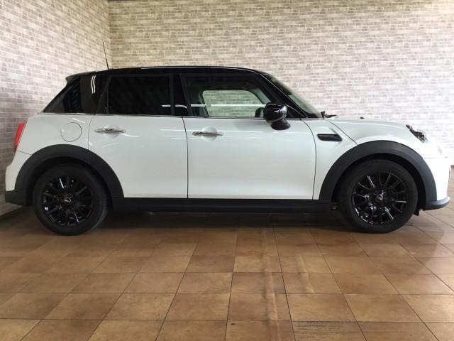 Ref:AUX-24280532 MINI MINI 2023 7 Ref:AUX-24280532 MINI MINI 2023 - Image 7