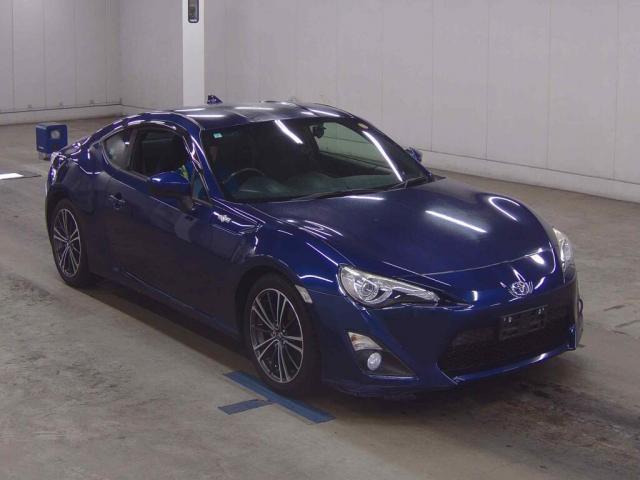 Ref:AUX-24280833 TOYOTA 86 2015 1 2015 Toyota 86 blue gasoline used car Japan export