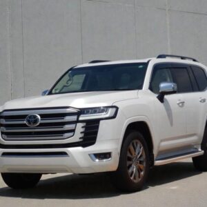 2023 Toyota Land Cruiser pearl gasoline used car Japan export
