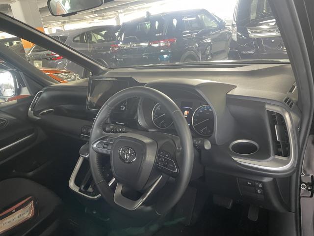 Ref:AUX-24285437 TOYOTA VOXY 2023 3 Ref:AUX-24285437 TOYOTA VOXY 2023 - Image 3