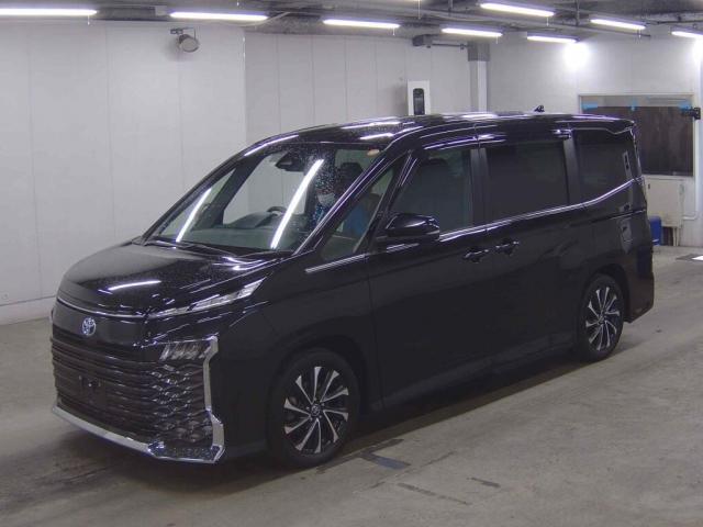 Ref:AUX-24285451 TOYOTA VOXY 2023 4 Ref:AUX-24285451 TOYOTA VOXY 2023 - Image 4