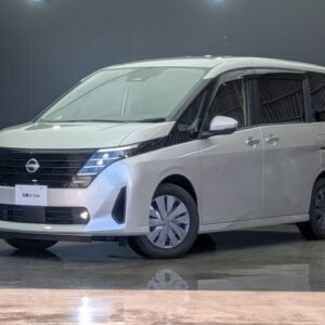 2023 Nissan Serena silver gasoline used car Japan export