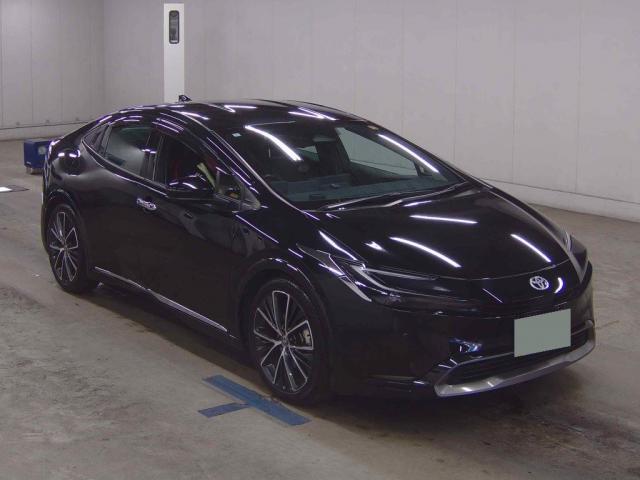 Ref:AUX-24285585 TOYOTA PRIUS 2023 1 2023 Toyota Prius black gasoline used car Japan export