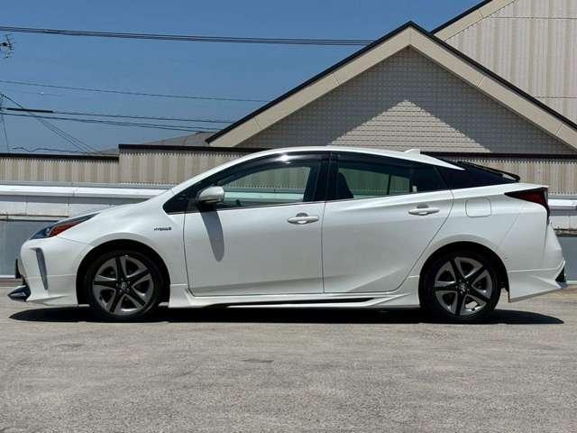Ref:AUX-24287737 TOYOTA PRIUS 2019 3 Ref:AUX-24287737 TOYOTA PRIUS 2019 - Image 3