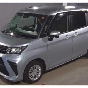 2022 Toyota Roomy gray gasoline used car Japan export