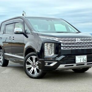 2021 Mitsubishi Delica D:5 black diesel used car Japan export