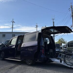 2023 Nissan Serena blue gasoline used car Japan export