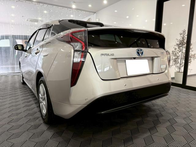 Ref:AUX-24297574 TOYOTA PRIUS 2018 17 Ref:AUX-24297574 TOYOTA PRIUS 2018 - Image 17