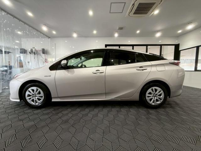 Ref:AUX-24297574 TOYOTA PRIUS 2018 18 Ref:AUX-24297574 TOYOTA PRIUS 2018 - Image 18