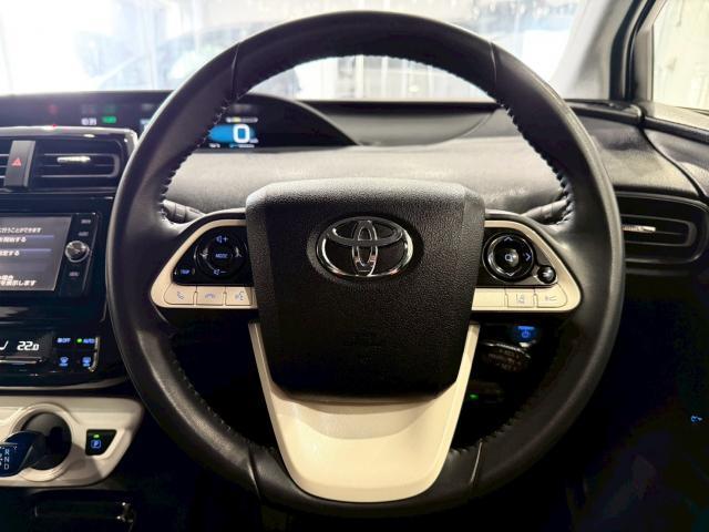 Ref:AUX-24297574 TOYOTA PRIUS 2018 5 Ref:AUX-24297574 TOYOTA PRIUS 2018 - Image 5
