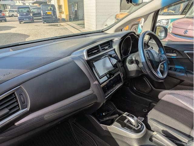 Ref:AUX-24299669 HONDA FIT HYBRID 2018 15 Ref:AUX-24299669 HONDA FIT HYBRID 2018 - Image 15