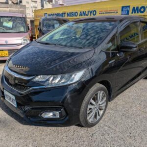 2018 Honda Fit Hybrid black hybrid used car Japan export